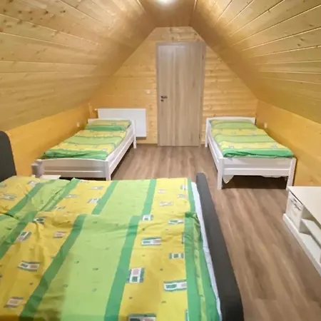 Apartment Apartman Tricia-Helpa *