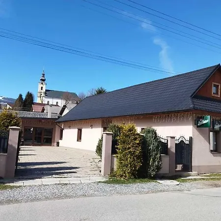 Apartman Tricia-Helpa Apartment *