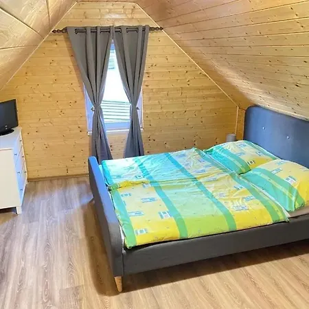 Apartman Tricia-Helpa Apartment *