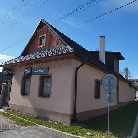 Apartman Tricia-Helpa Heľpa