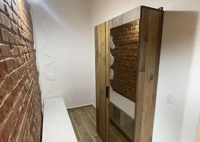 Tricia-ebiky-jedlo A Pit-centrum شقة Heľpa