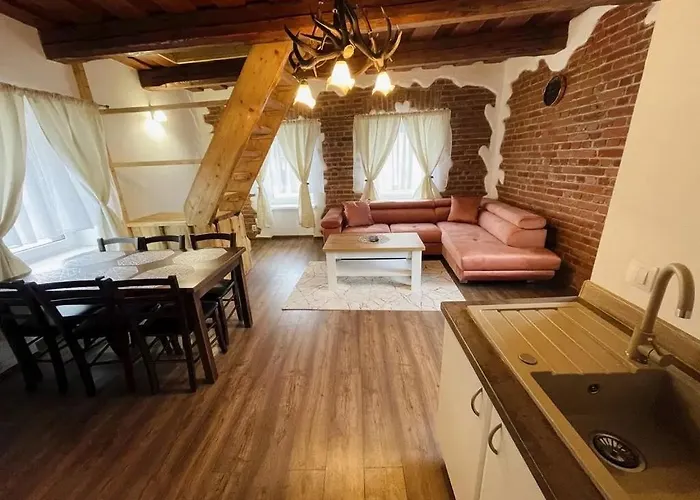 Tricia-ebiky-jedlo A Pit-centrum * Heľpa