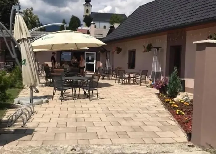 شقة Tricia-ebiky-jedlo A Pit-centrum *